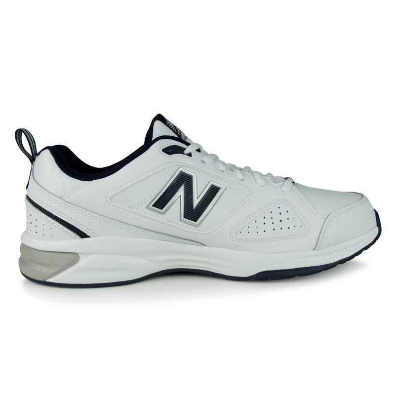 New Balance 623 v3 Shoes (Color: white/navy)