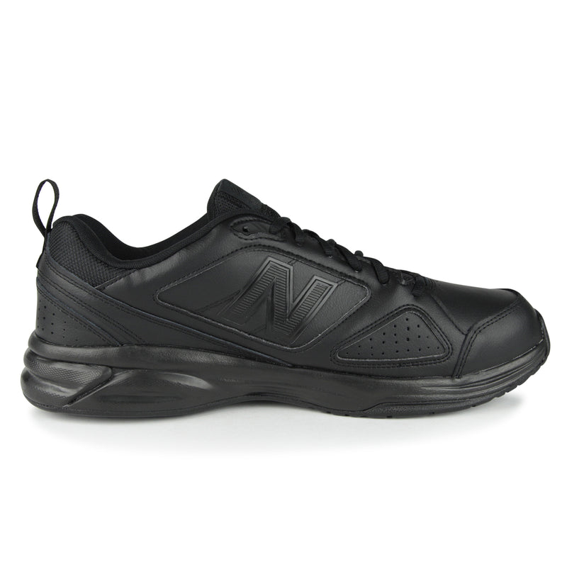 New Balance 623 v3