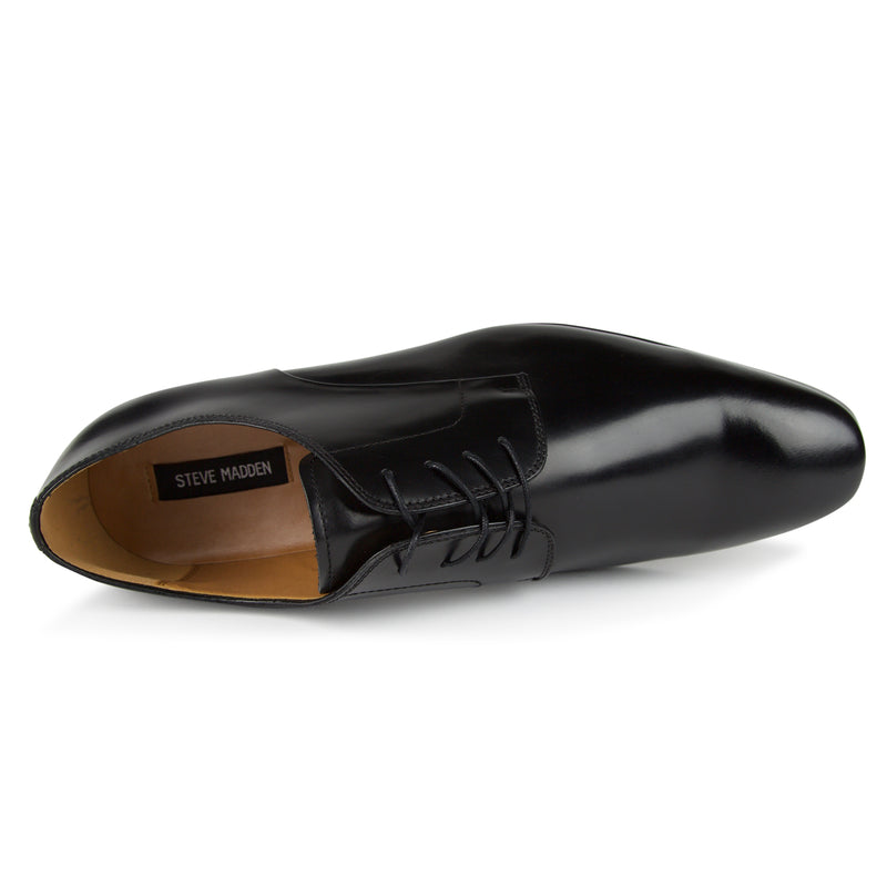 Steve Madden Parsens Shoes (Color: black leather)