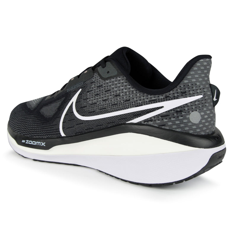 Nike Air Zoom Vomero 17 Shoes