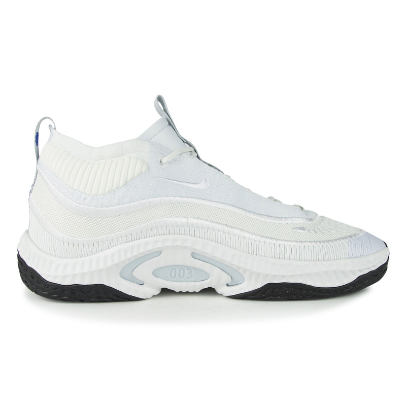 Nike Cosmic Unity 3