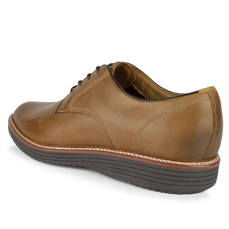Johnston & Murphy Upton Plain Toe Shoes (Color: tan oiled full grain)