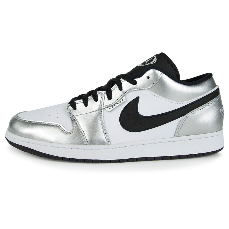 Nike Air Jordan 1 Low シルバー Nike Air Jordan 1 Low SE | Men's sizes 14-18