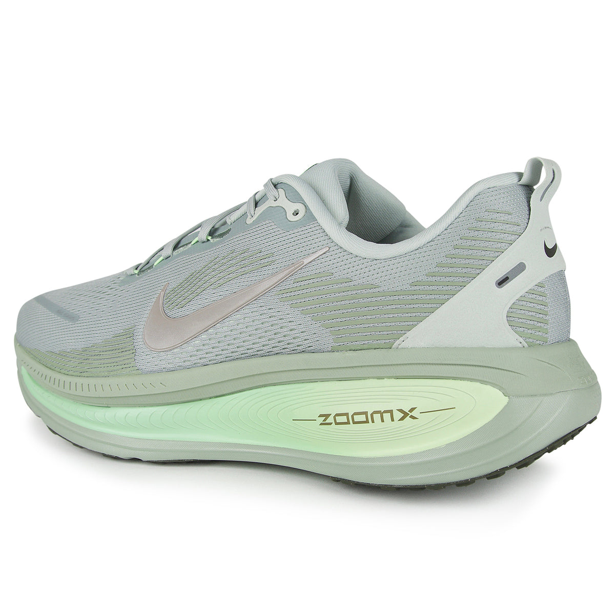 スパイク・シューズ Nike VOMERO18 Nike Vomero 18 Men's Road Running Shoes. Nike.com