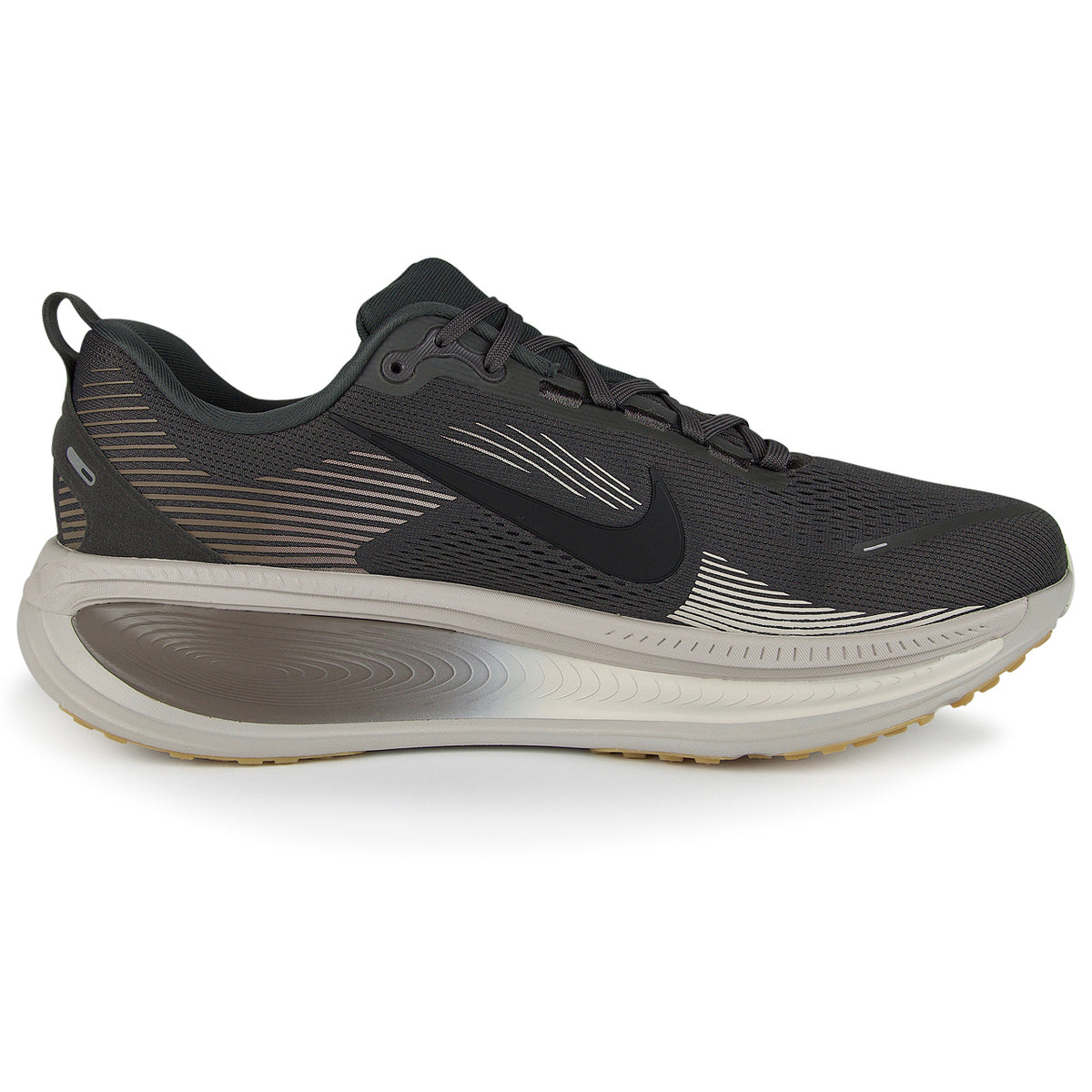 Nike Vomero 18 | Men's sizes 14-18