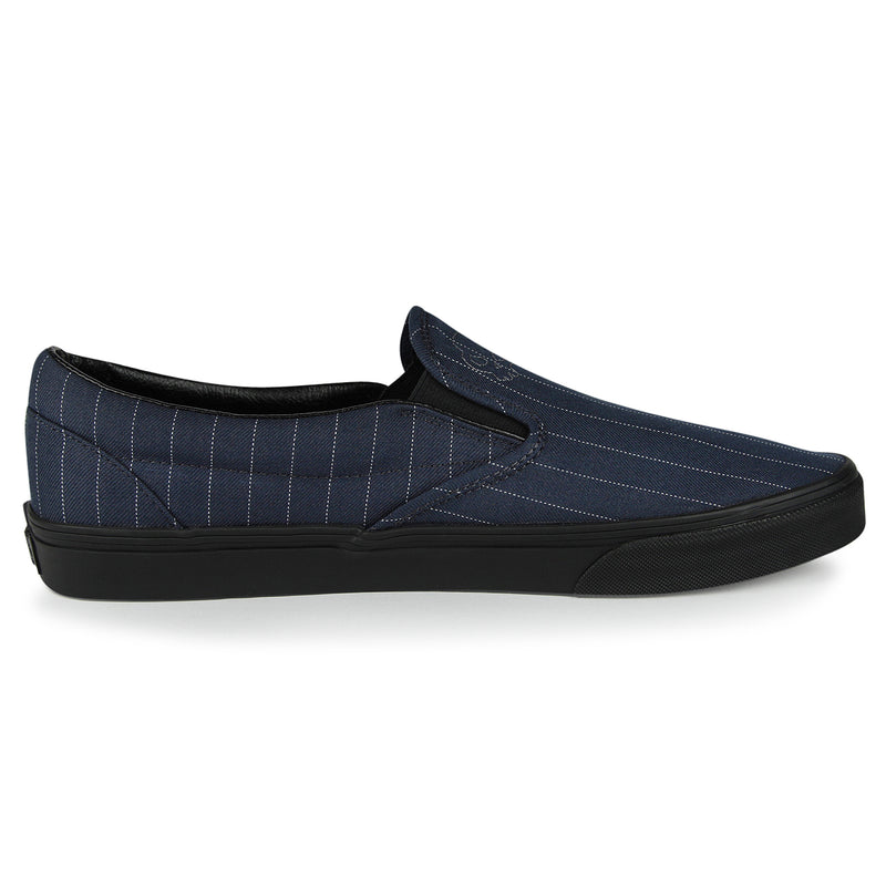 Vans Classic Slip-On | Men's sizes 14-16 Vans Classic Slip-On | Men's sizes 14-16