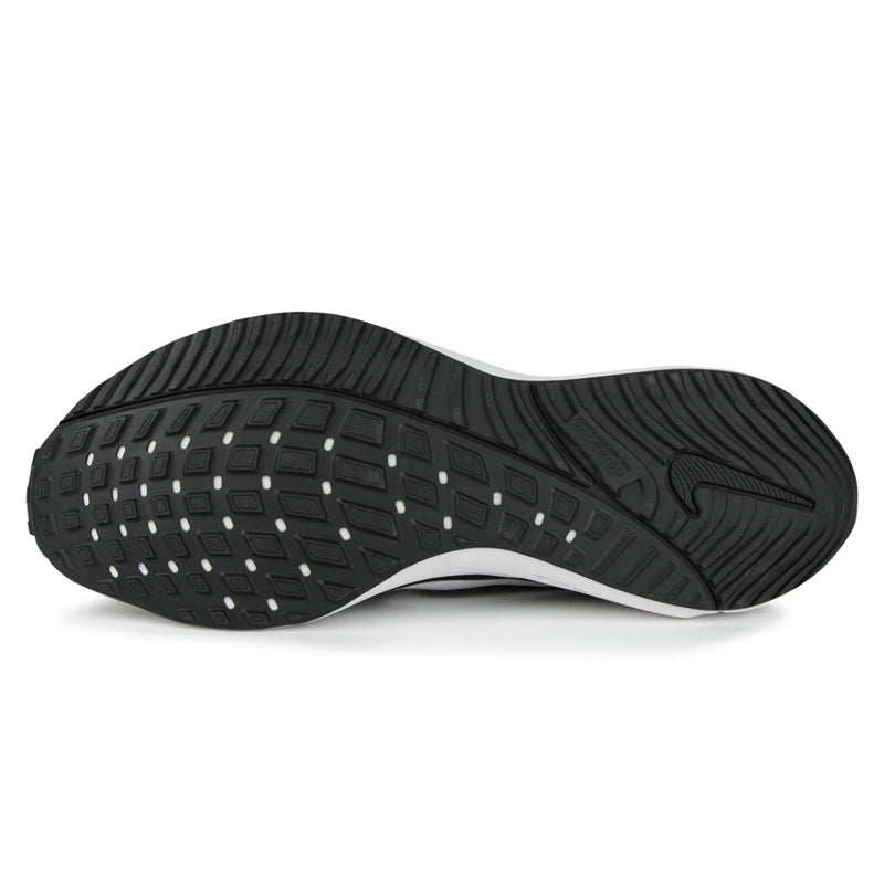 Nike Air Zoom Vomero 16